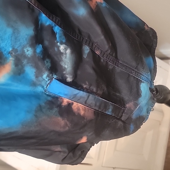 Pink Dolphin Tropic Breeze Windbreaker - Picture 4 of 9